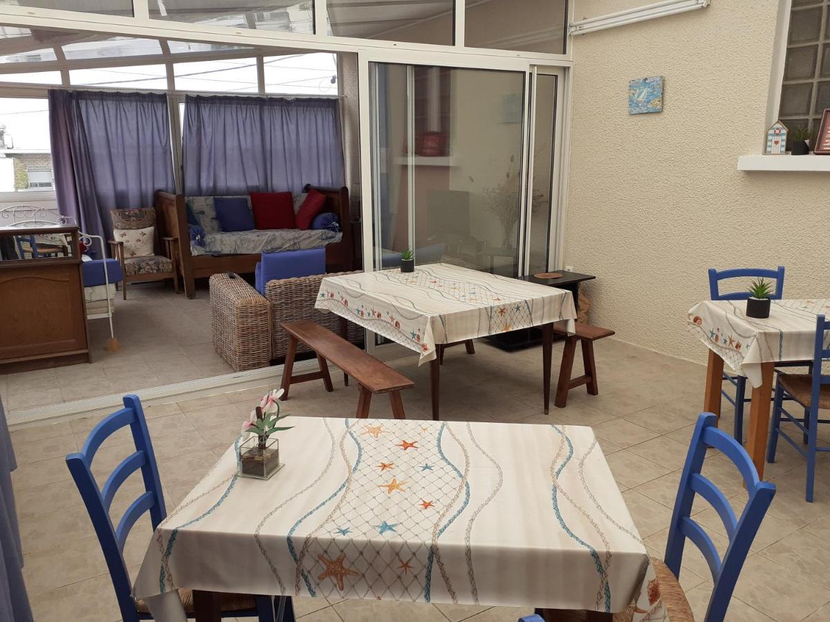 Pluie De Roses Appartamento Royan Esterno foto