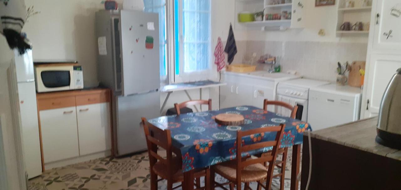 Pluie De Roses Appartamento Royan Esterno foto
